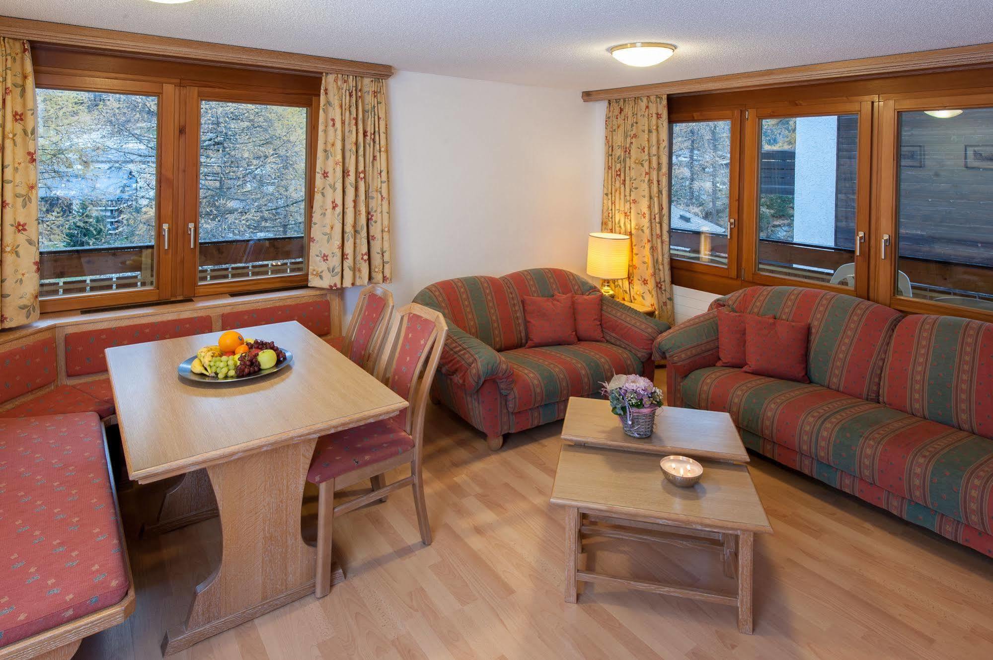Appartements Zermatt Paradies Luaran gambar