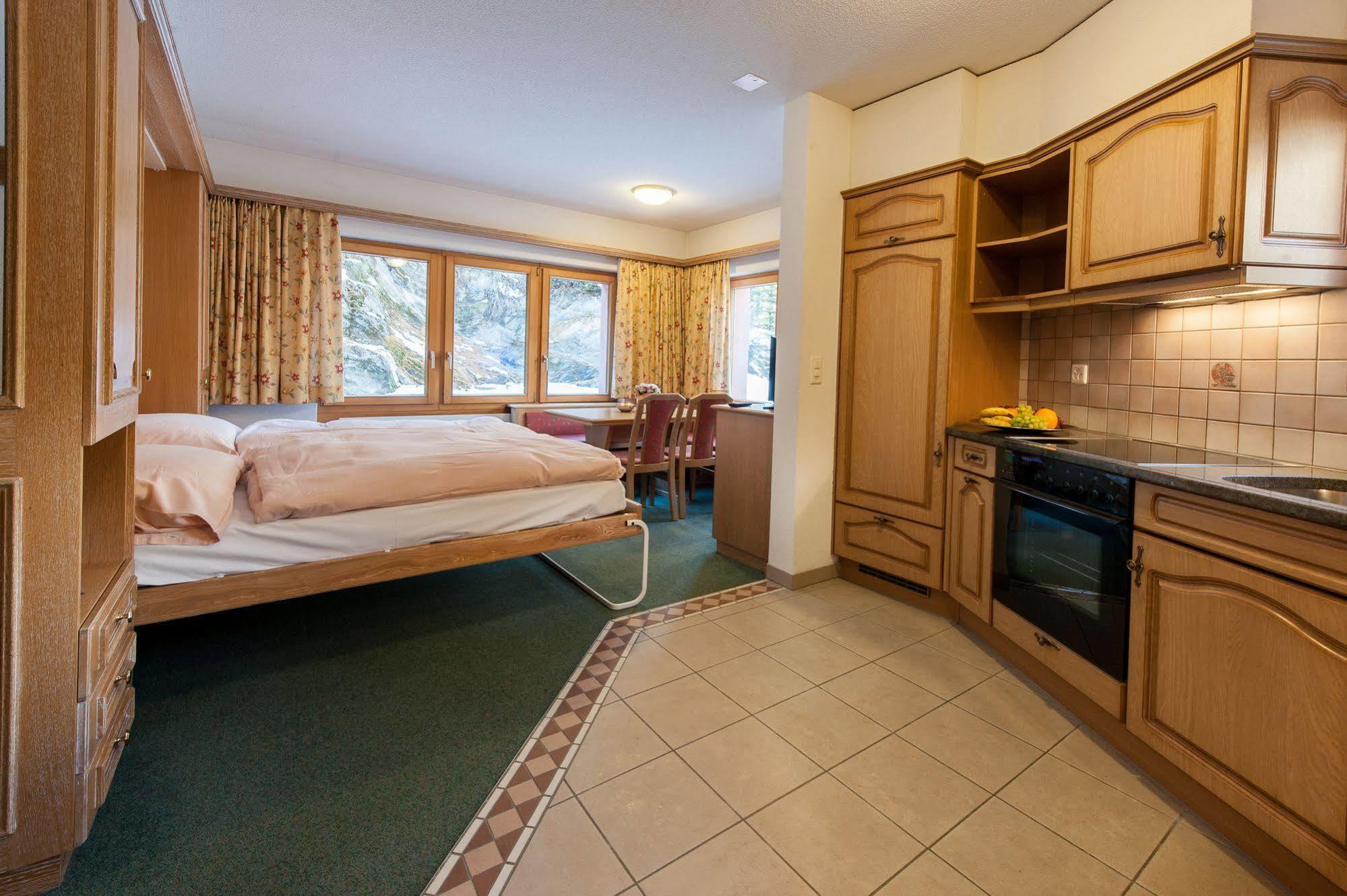 Appartements Zermatt Paradies Luaran gambar