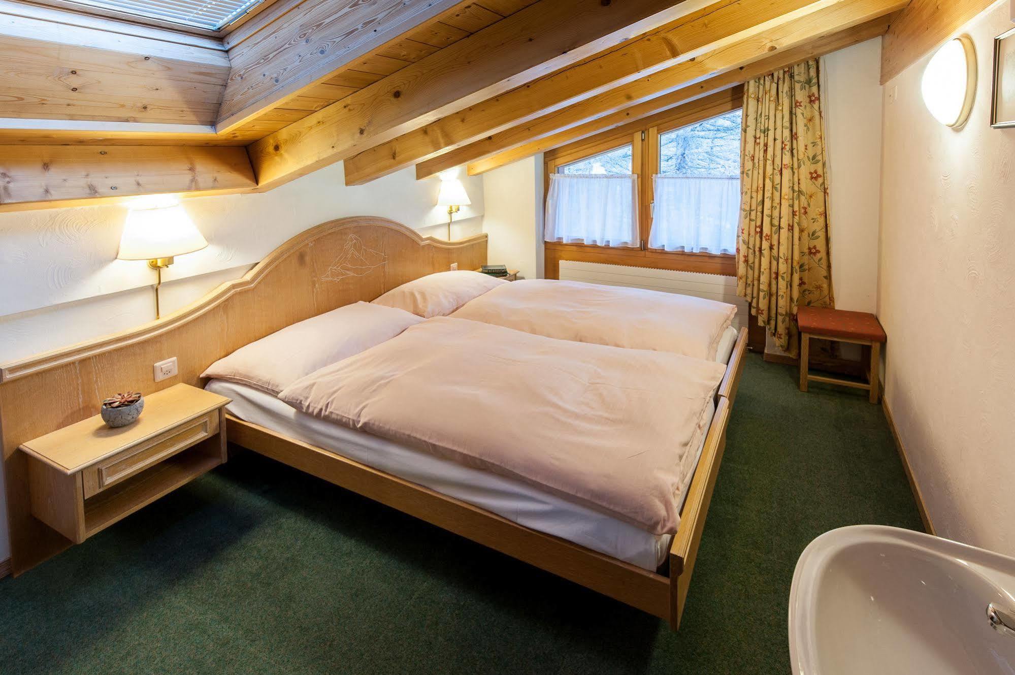 Appartements Zermatt Paradies Luaran gambar